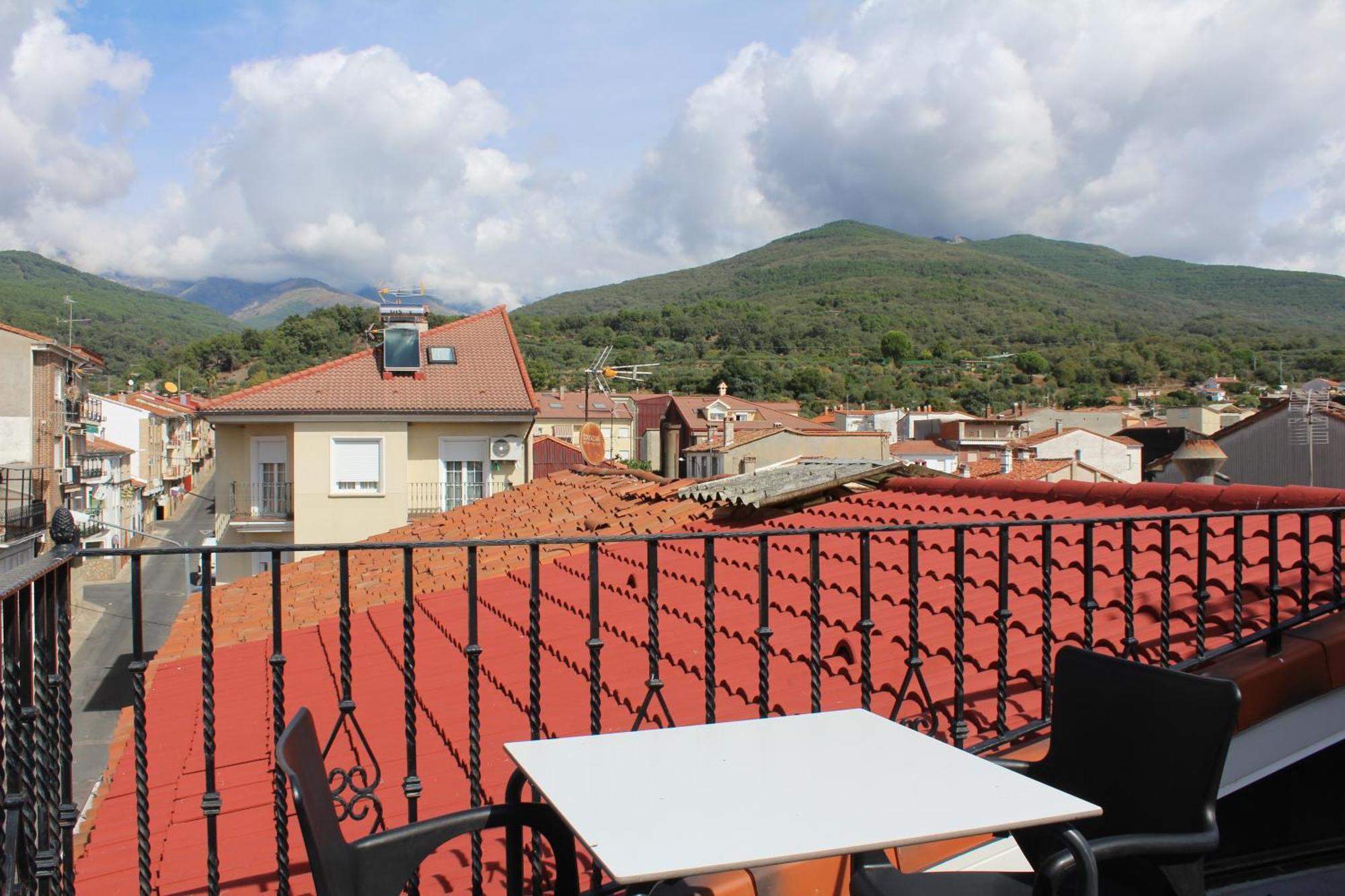 Ferienwohnung Atico Aires De Gredos Candeleda Exterior foto