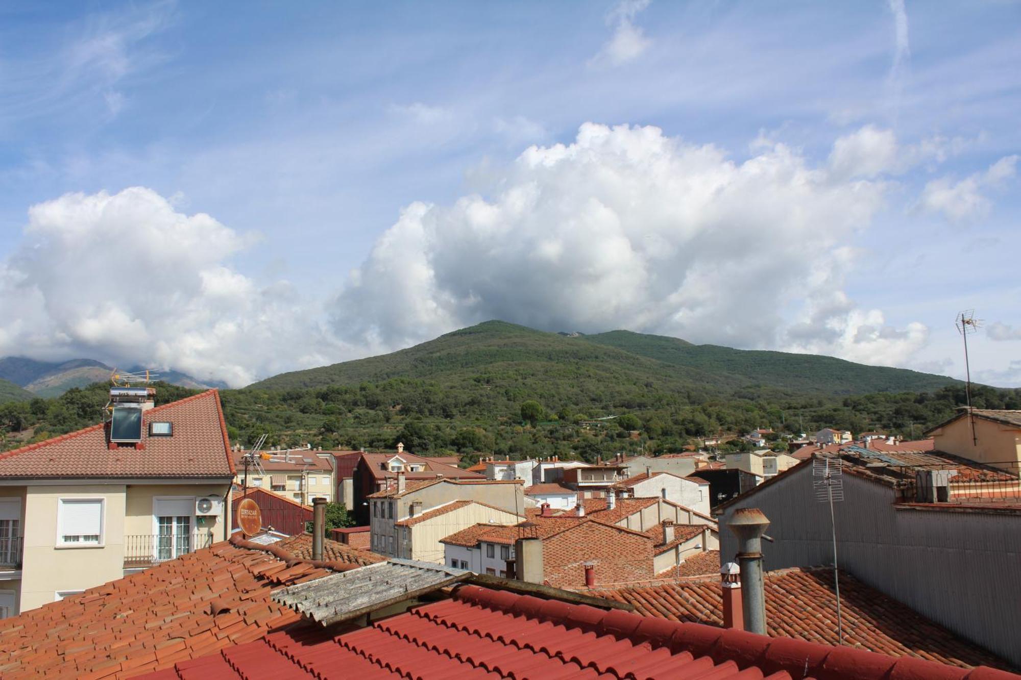 Ferienwohnung Atico Aires De Gredos Candeleda Exterior foto